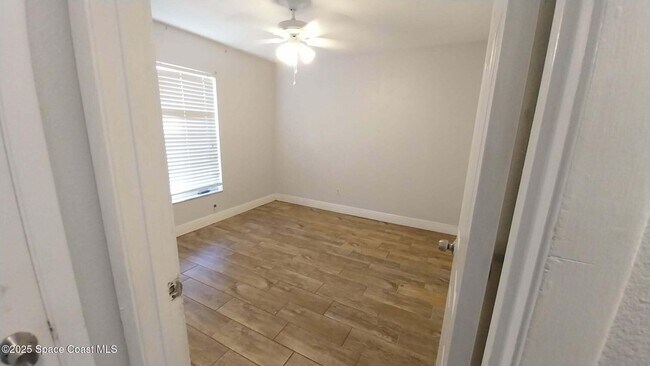 Building Photo - 4180 Tom Ct