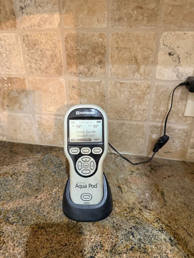Building Photo - Rental Property in Twelve Oaks