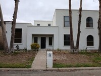 Building Photo - 128 San Jacinto St