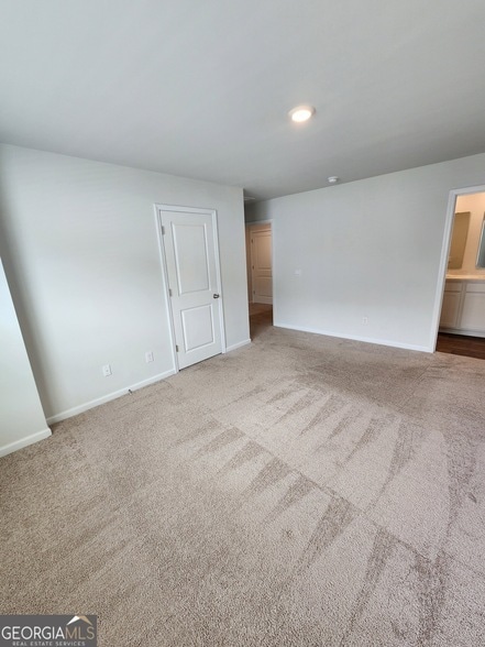 Building Photo - 214 Coneflower Rd