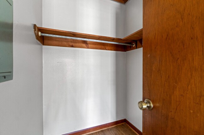 Building Photo - 3535 Yorkfield Dr