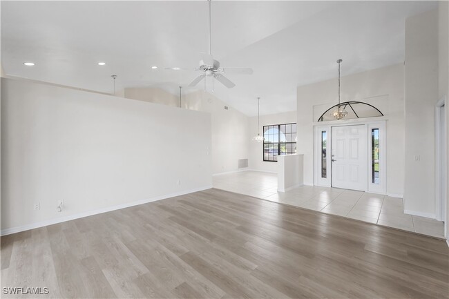 Building Photo - 18031 Greenwood Dr
