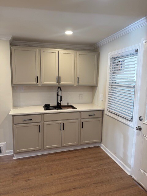 Building Photo - 30 DuPont Pl