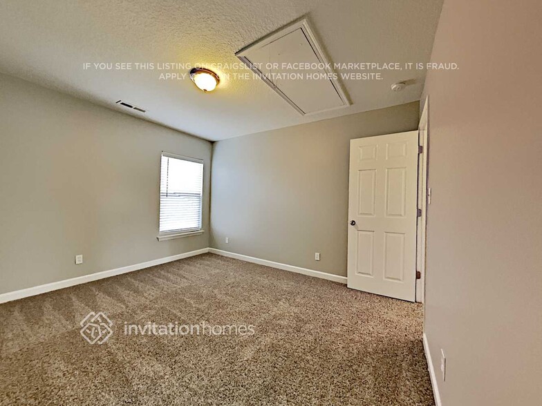 Building Photo - 12444 Stowe Acres Dr