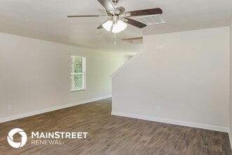 Building Photo - 16936 Wellhouse Dr