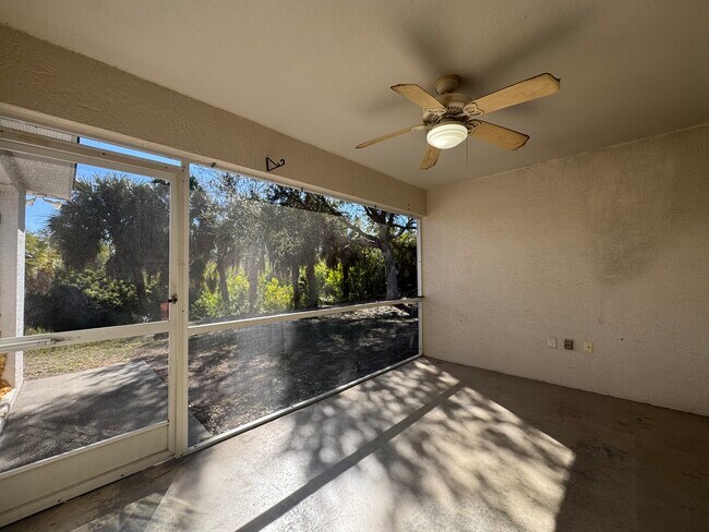 Building Photo - 3104 Tonkin Dr