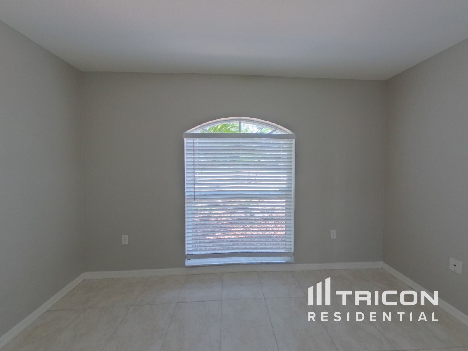 Building Photo - 4614 Breezy Pines Blvd