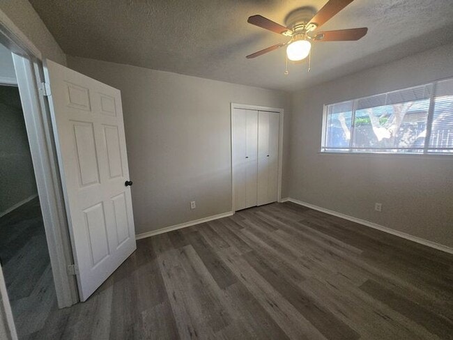 Building Photo - 3 Bedroom/2 Bathroom/1 Covered Parking Places - Remodeled