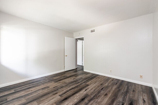 Building Photo - 2300 S Hacienda Blvd