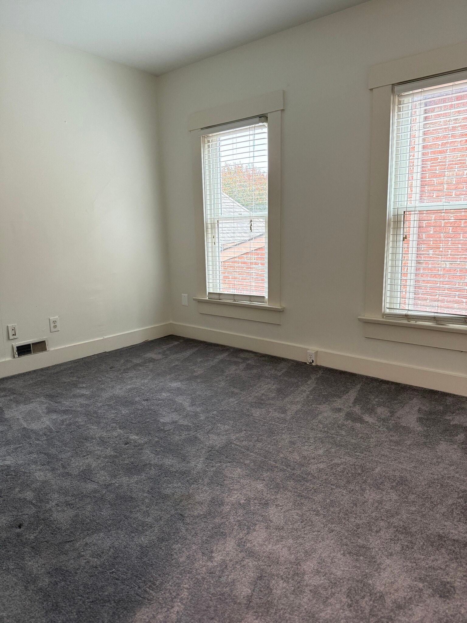 Secondardy Bedroom - 218 Brown St