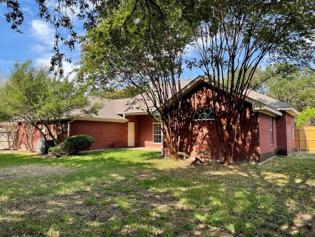 Building Photo - Available Now! No Pets! Beautiful 4 bed/2....