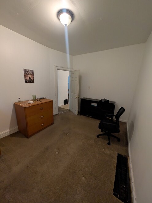 Building Photo - 240 Timon St