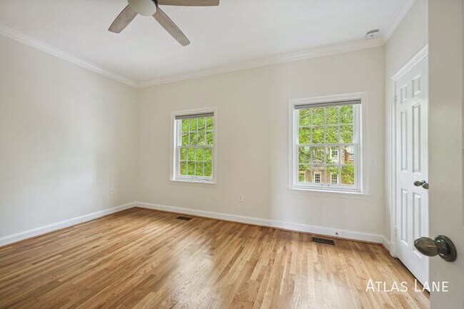 Building Photo - Professionally Managed Home In Gated  Comm...