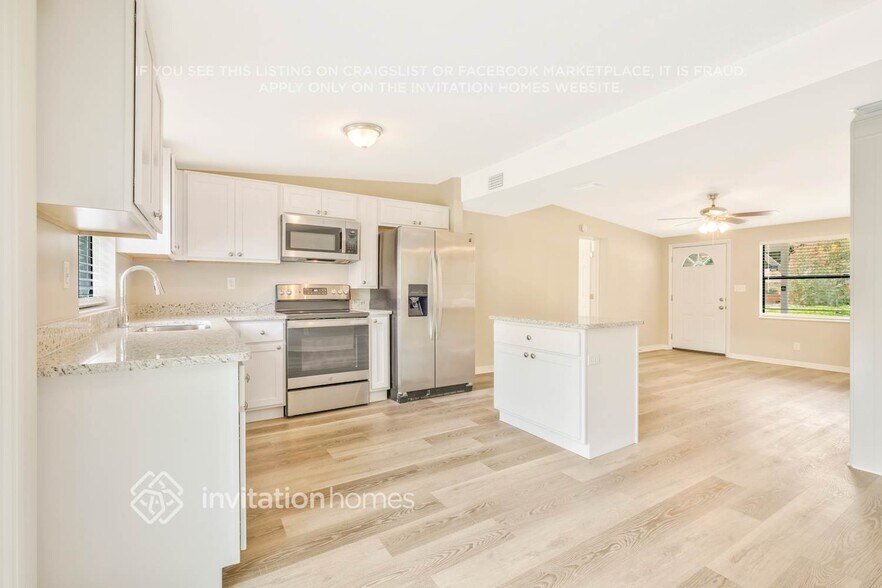 Building Photo - 7418 Impala Ln