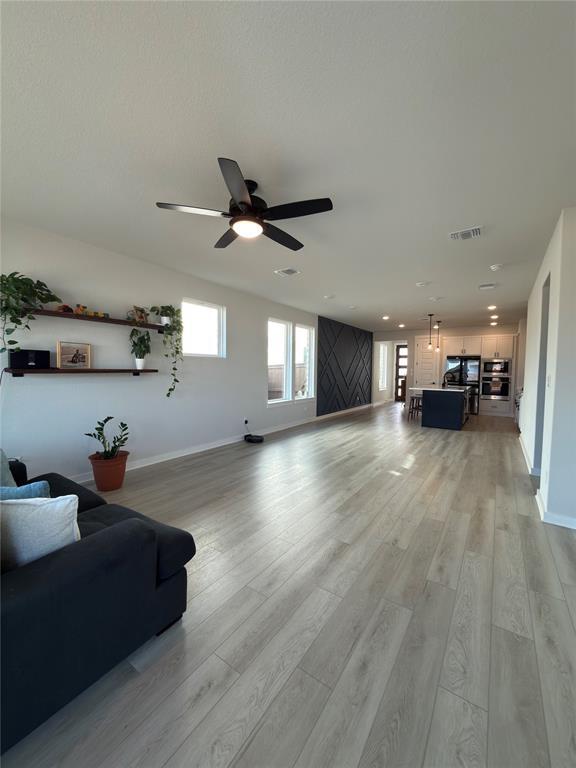 Building Photo - 109 High Vly Dr