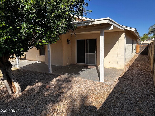 Building Photo - 23625 N 38th Dr
