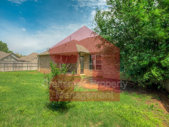 Building Photo - 3413 Huron Cir