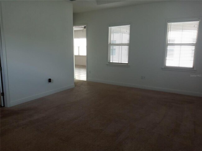 Building Photo - 9894 Mere Pkwy