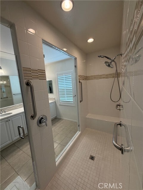 Building Photo - 15 Galan St