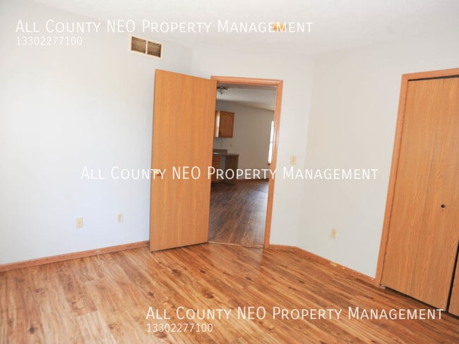 Building Photo - 1641 Coventry Rd