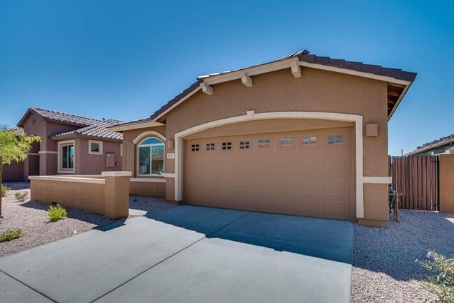 Building Photo - This stunning single-story home!