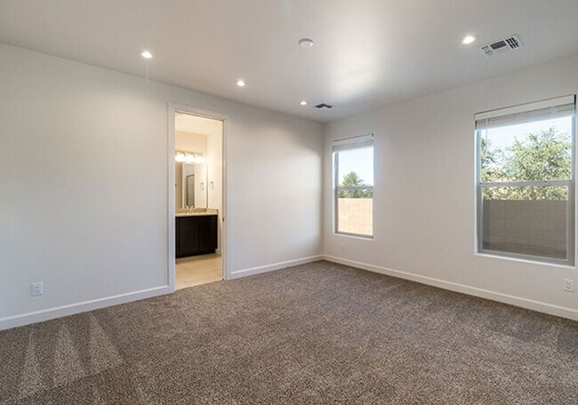 Building Photo - Cerro Del Norte NEW CONSTRUCTION IN SANTA FE