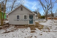 Building Photo - 4589 Hayes St