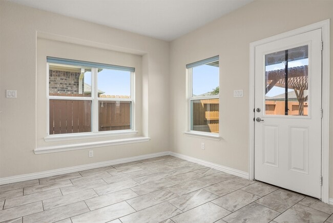 Building Photo - 2425 Village Azalea Dr