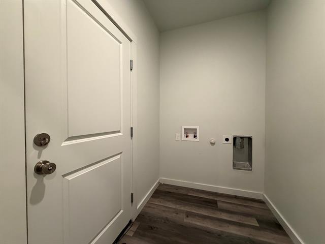 Building Photo - 405 N Andrews Ave