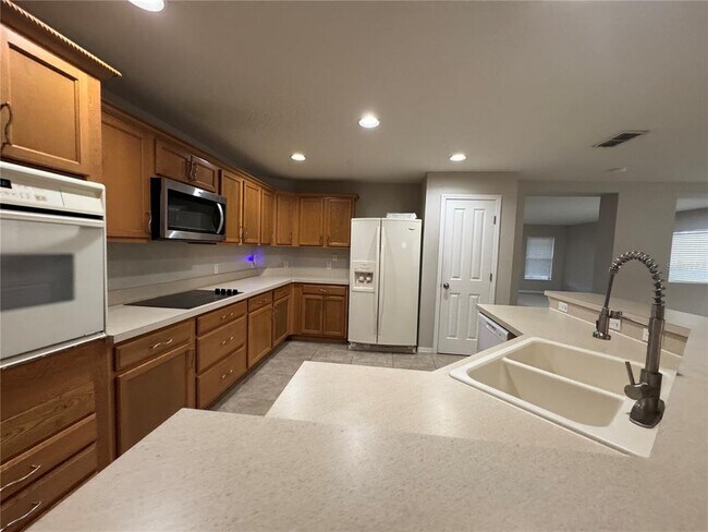 Building Photo - 4506 Ross Lanier Ln