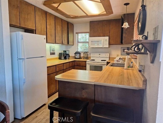 Building Photo - 11664 Lakeview Dr