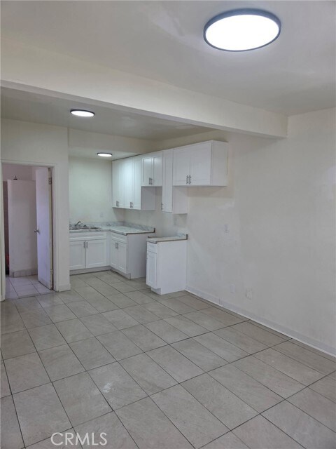 Building Photo - 13475 Cuyamaca Dr