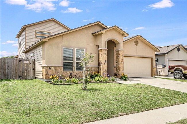 Building Photo - 7617 Diamond Dr.