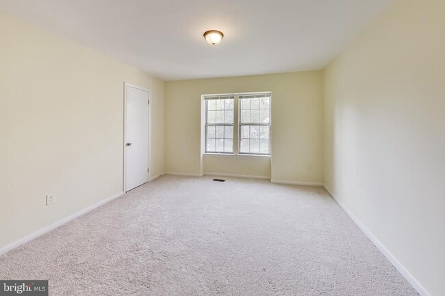 Building Photo - 18032 Olde Port Ln