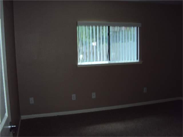 Building Photo - 7927 Battleoak Dr