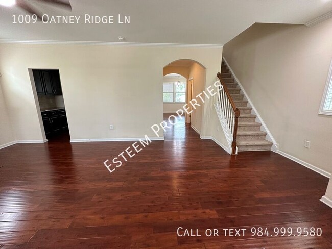 Building Photo - 1009 Oatney Ridge Ln