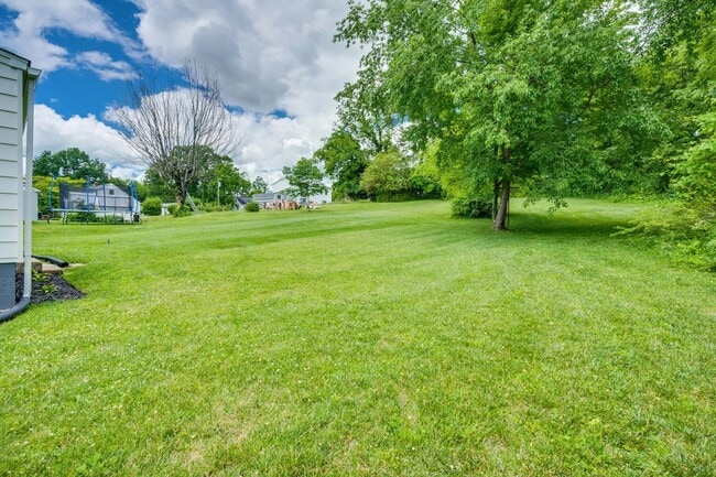 Building Photo - 237 Randolph St