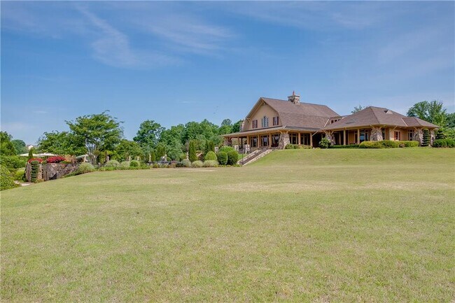 Building Photo - 6925 Fellowship Ln