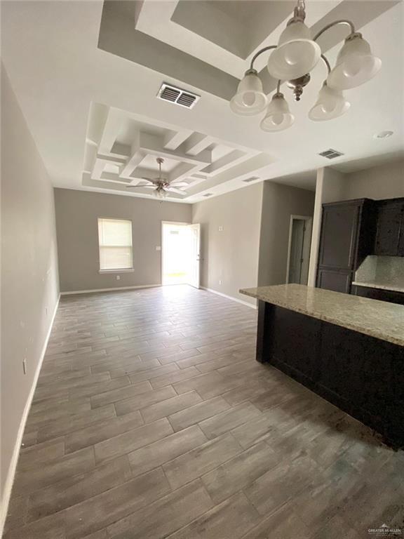 Building Photo - 10 Jackson St