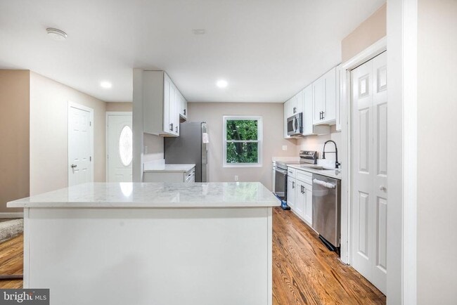 Building Photo - 3671 Waterwheel Square