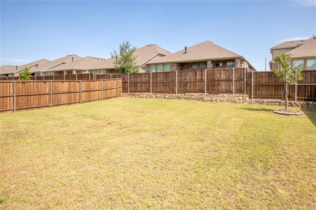 Building Photo - 1217 Rosebay Dr