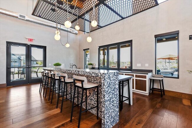 Building Photo - 8357 W Shams Ln