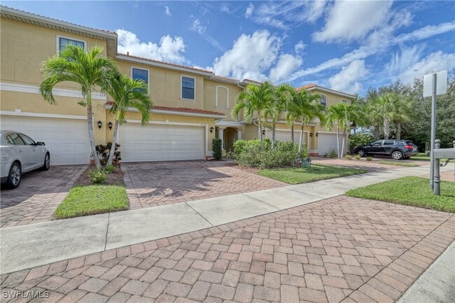Building Photo - 15108 Summit Pl Cir