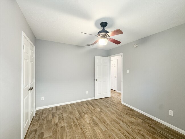 Building Photo - 19214 Garrett Knolls Ln