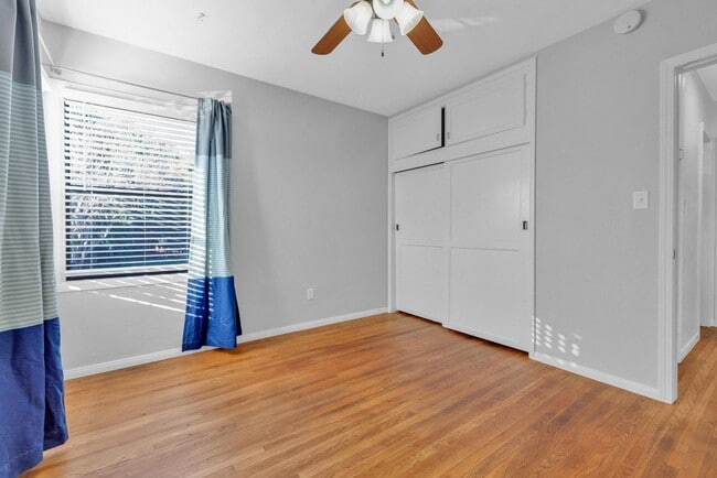 Building Photo - Charming Talmadge 2BR + Bonus Room