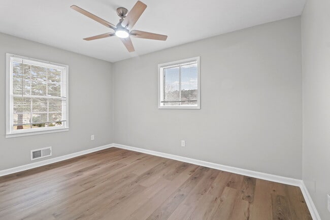 Building Photo - 1697 Spoonbill Rd