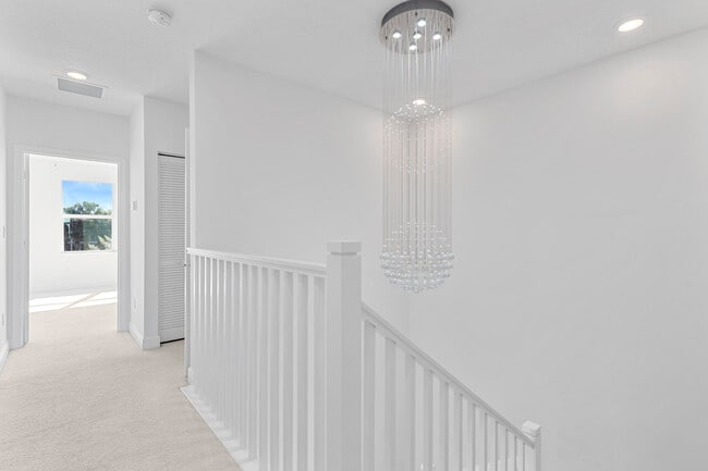 Building Photo - 4352 Veleiros Ave