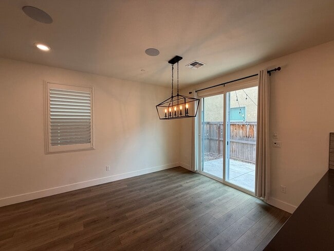 Building Photo - 2 bed | 2.5 bath | 1302 SF | 1 Car Garage | Two Story | Tenant pays $175 monthly for WS&G