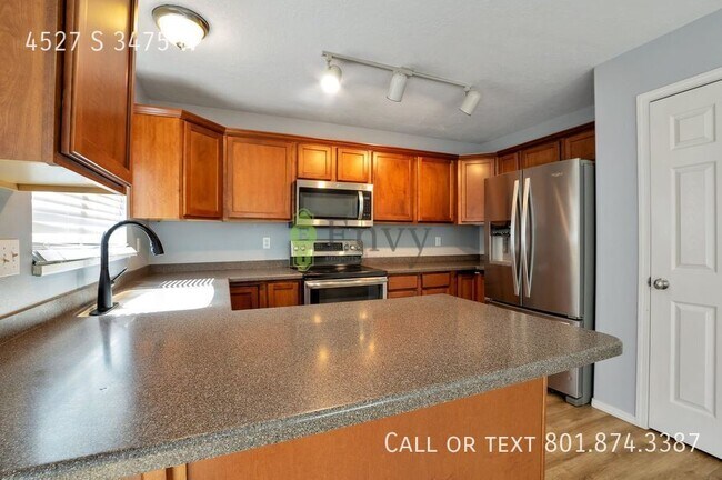Building Photo - 4527 S 3475 W