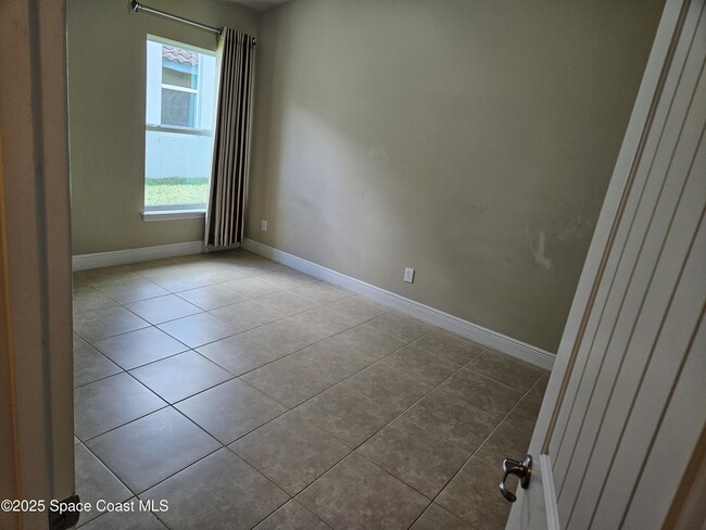 Building Photo - 3839 Poseidon Way